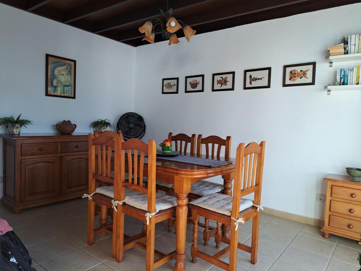 Villa De La Paz Playa Blanca  Exteriör bild